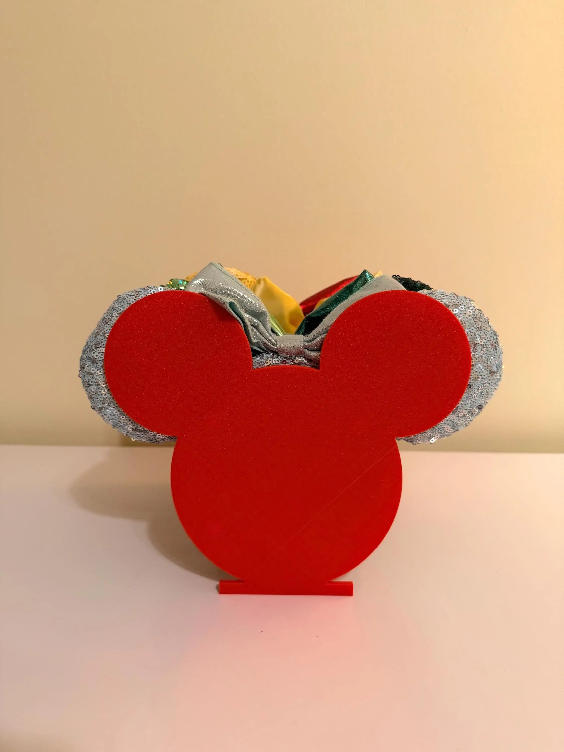 Ears headband holder