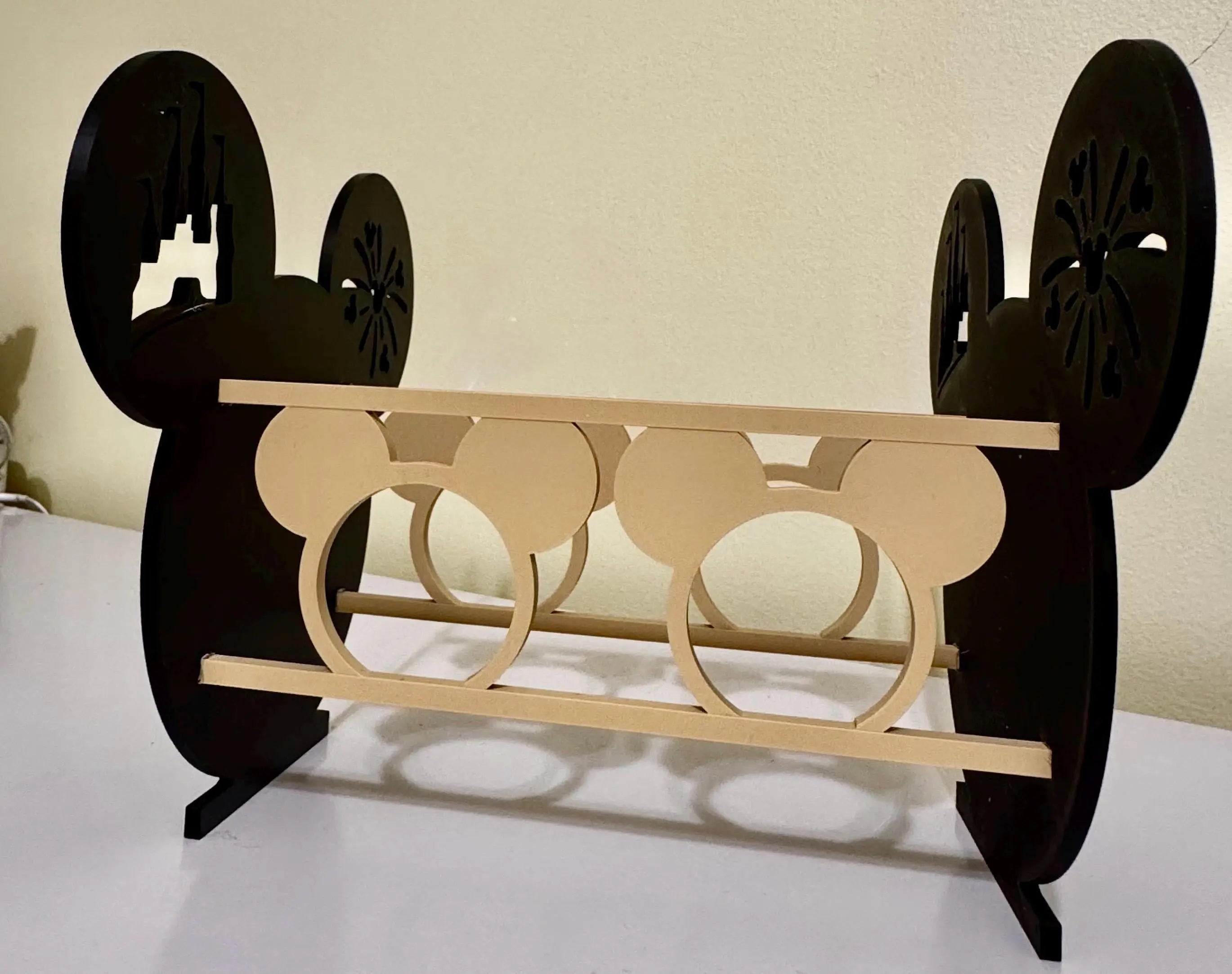 Ears headband holder (customizable)