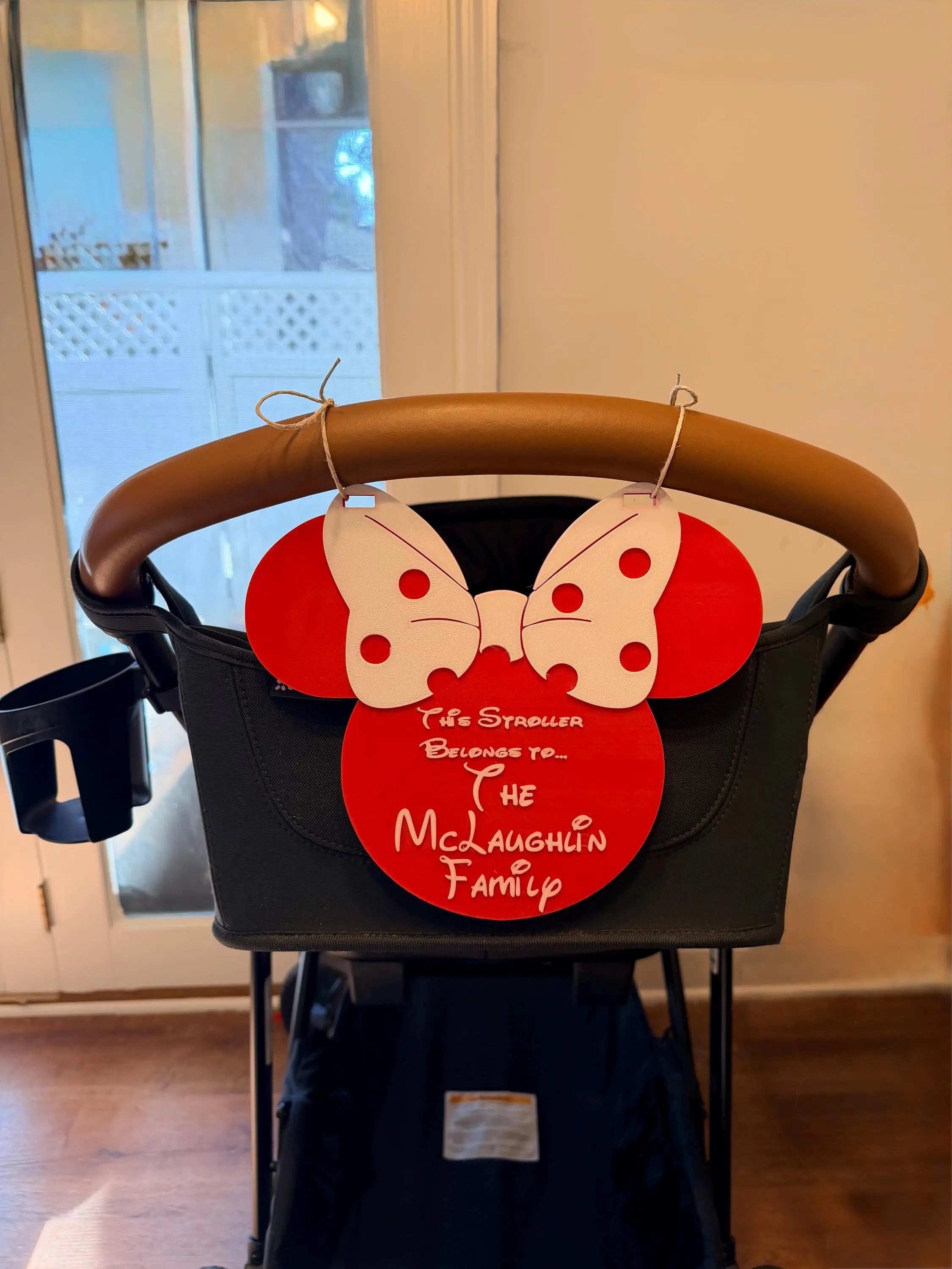 Customized Family Name Sign for Stroller, Theme Park Stroller I.D Tag (Mouse with bow)