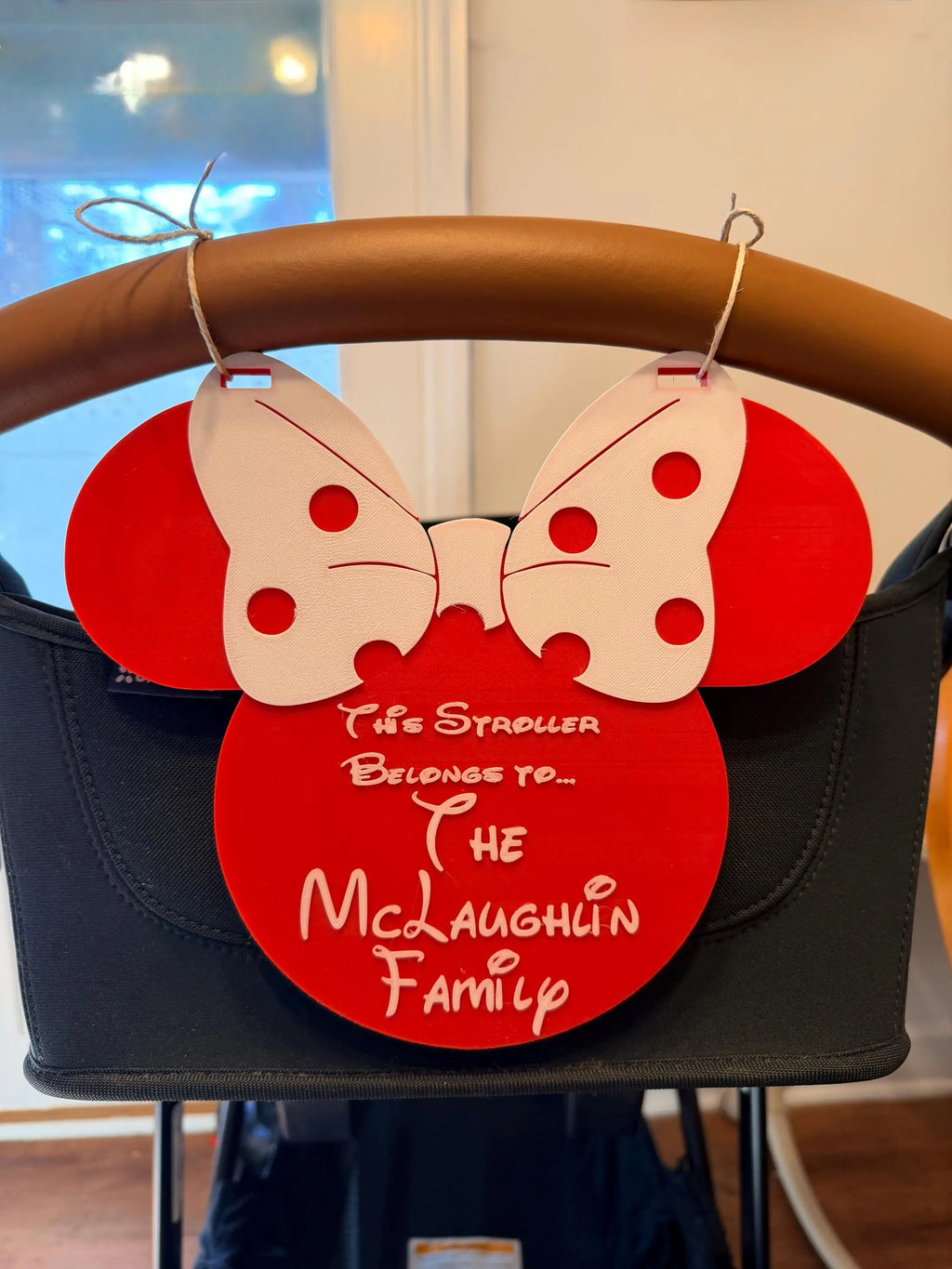 Customized Family Name Sign for Stroller, Theme Park Stroller I.D Tag (Mouse with bow)