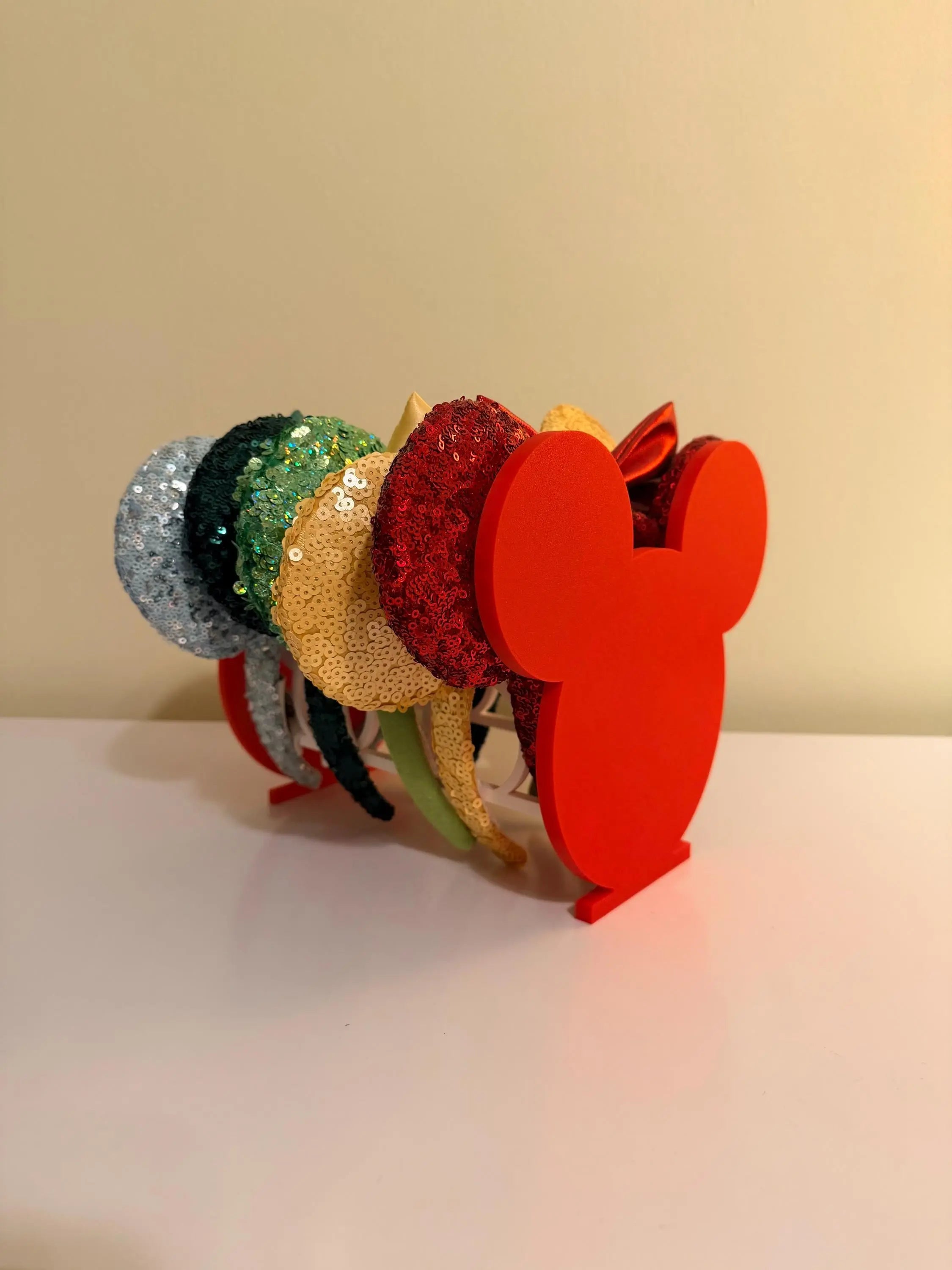 Ears headband holder