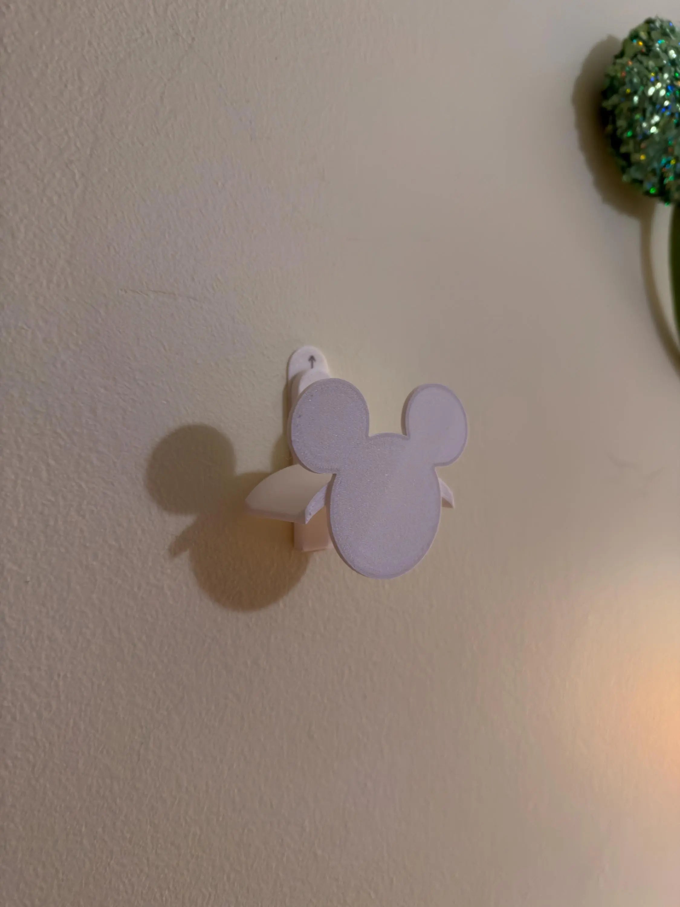 Wall-Mounted Mouse Ear Headband Holder