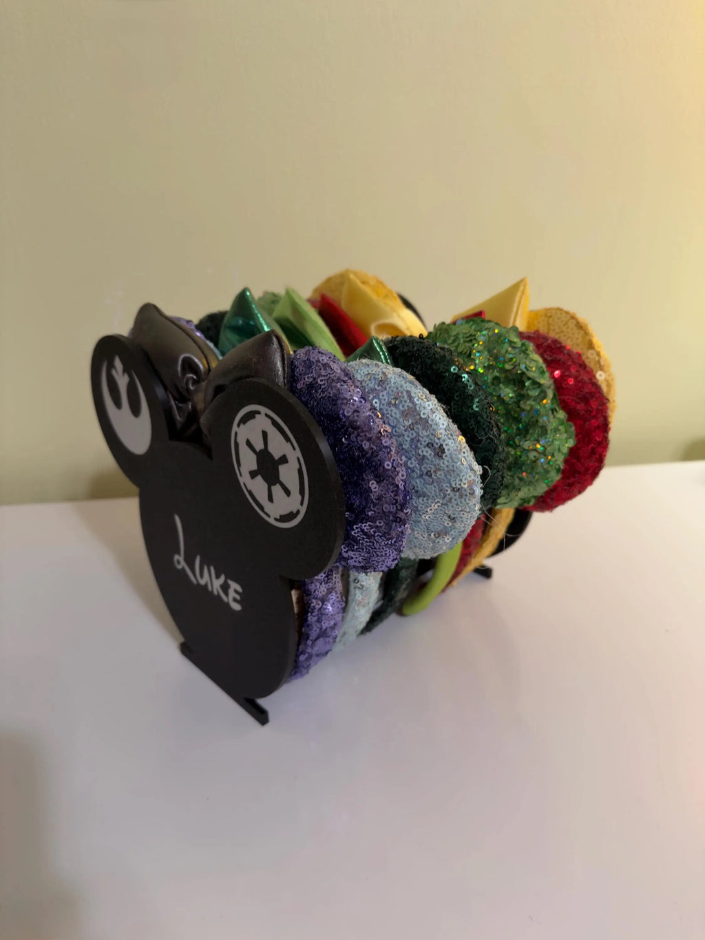 Ears headband holder (galactic/sci-fi)