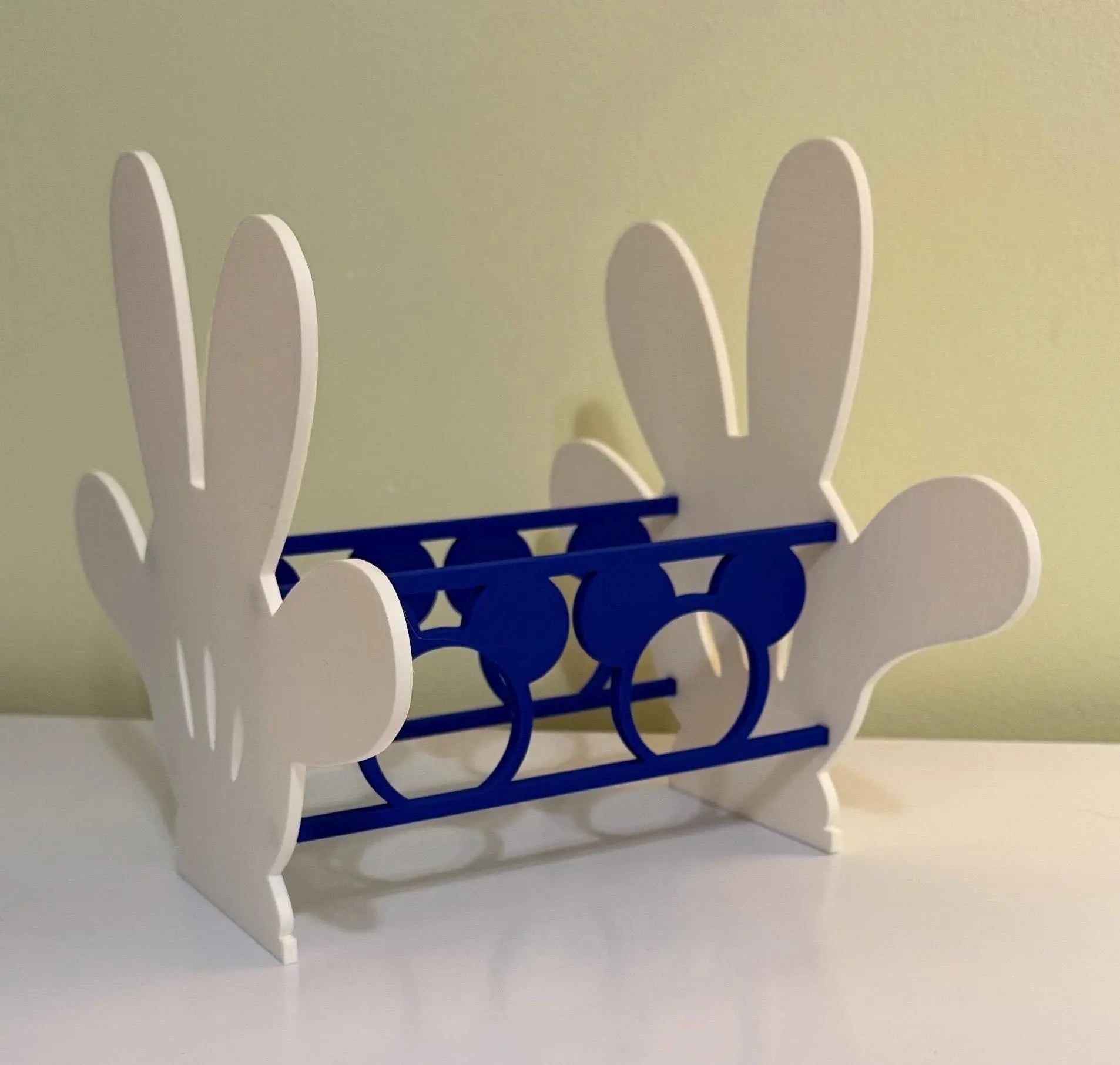 Ears headband holder (glove)