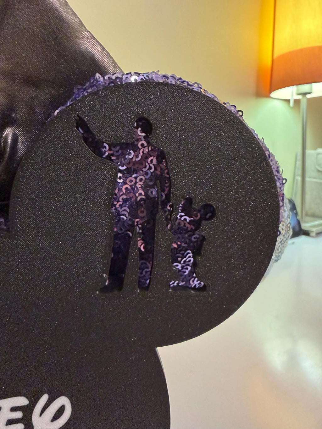 Ears headband holder (customizable)