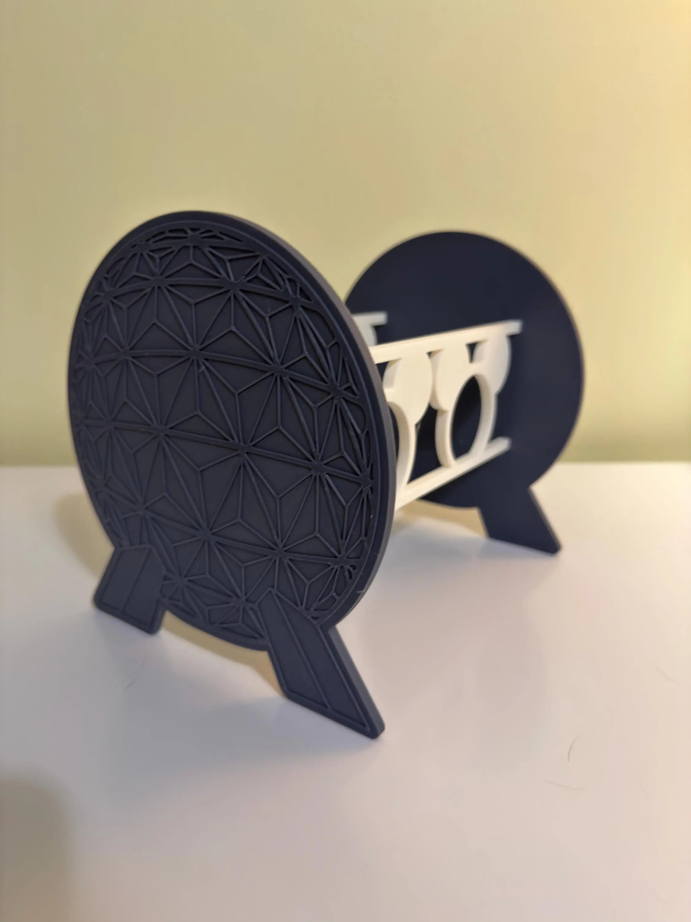 Ears headband holder (theme park)