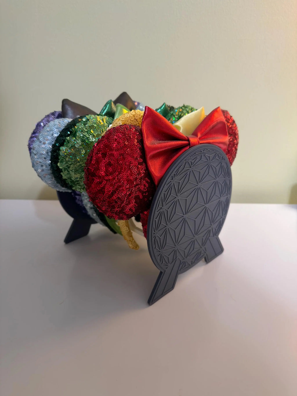 Ears headband holder (theme park)