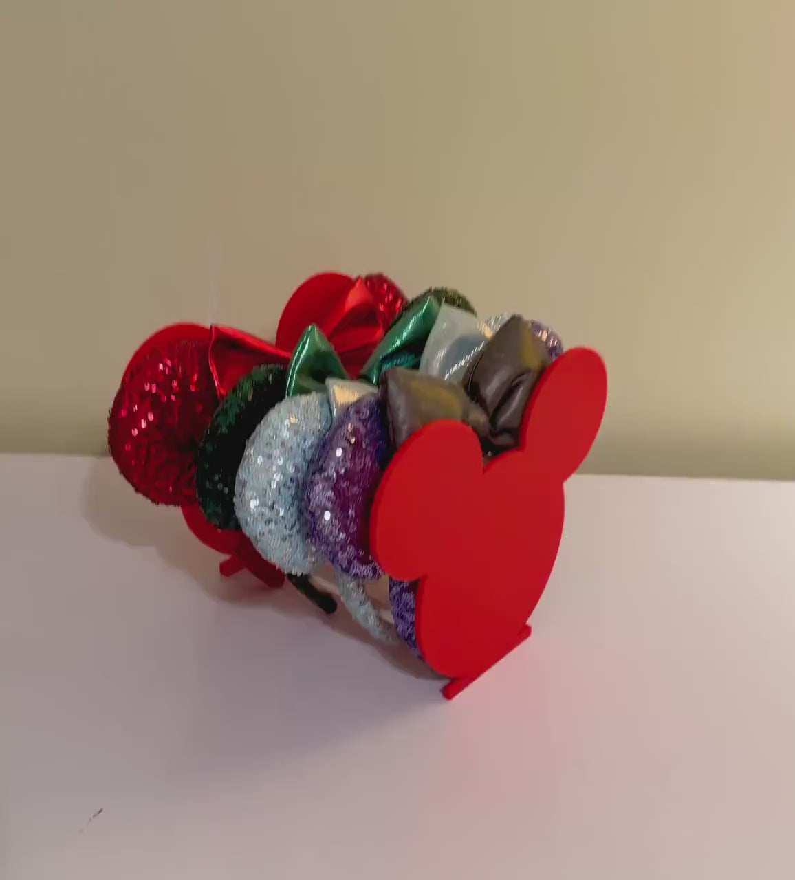 Ears headband holder